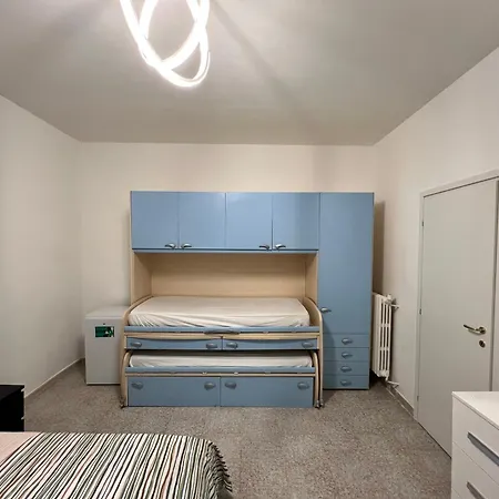 Konukevi Manzoni 185 Bari