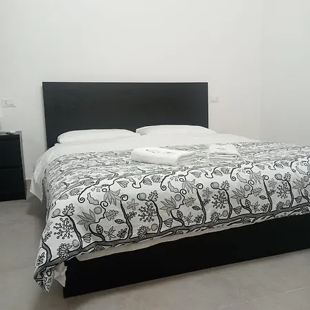Manzoni 185 Gasthof 3*