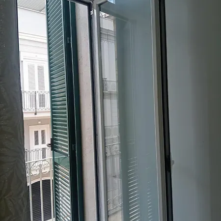 Manzoni 185 3* Bari