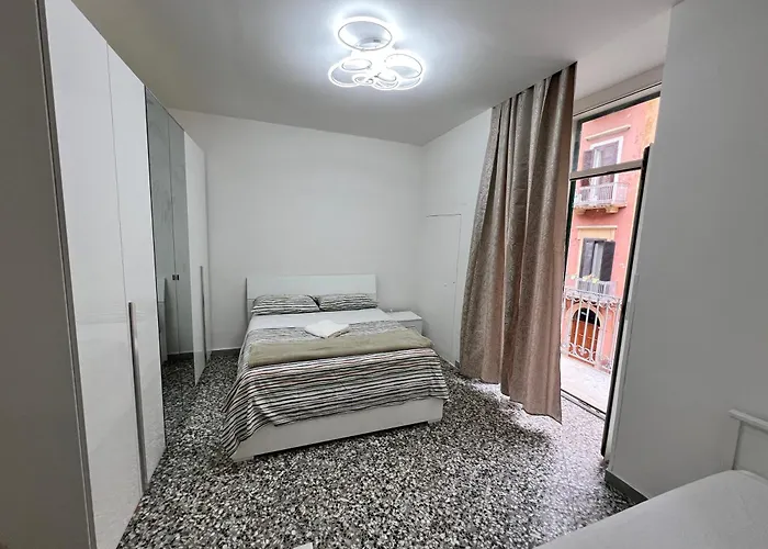 Manzoni 185 Гостевой дом 3*