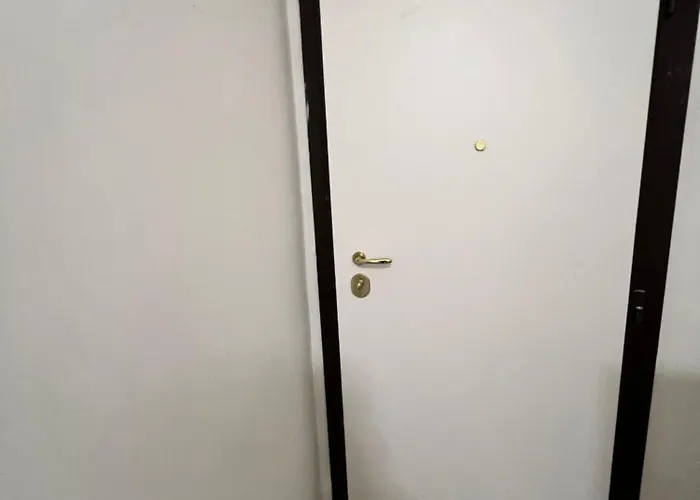 Manzoni 185 Гостевой дом