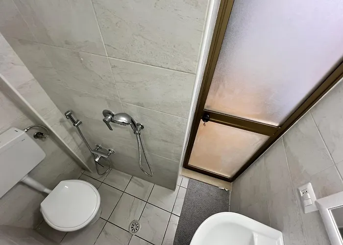 Manzoni 185 Бари