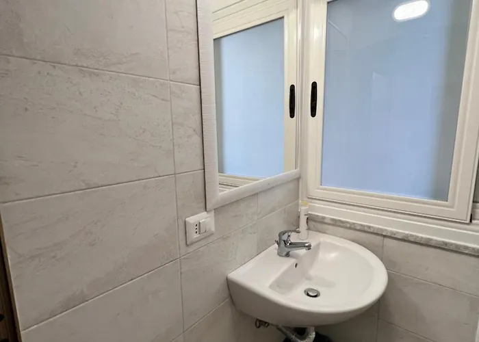 Manzoni 185 Бари